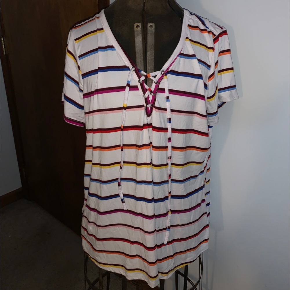 Lace up tee